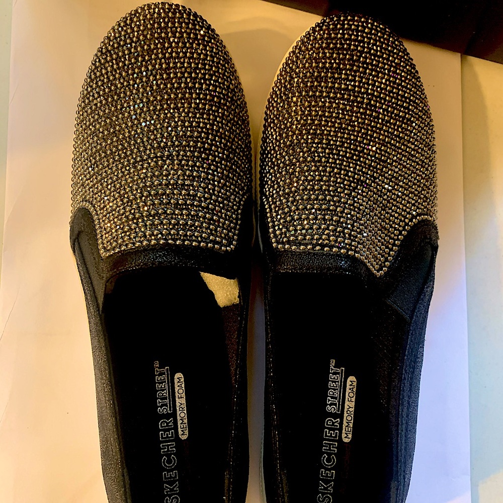 Sketchers “Shiny Dancer”, Fashion Sneakers. NWT